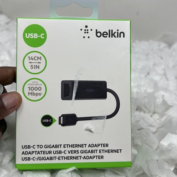 Belkin USB-C to Ethernet Adapter 14cm (5in) - Picture 2 of 6